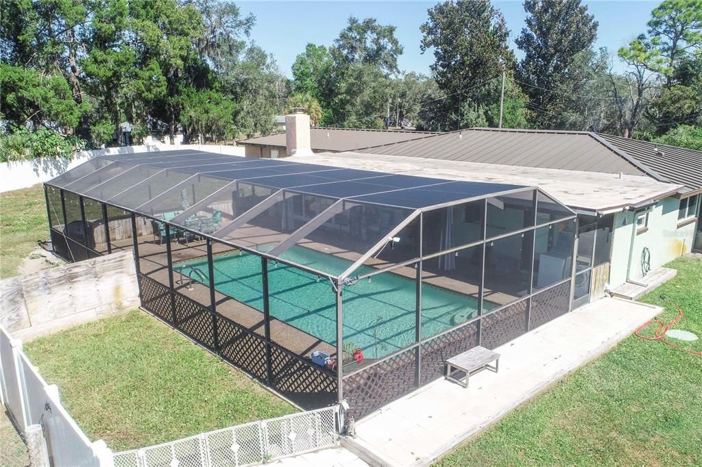 For Sale: $565,000 (4 beds, 3 baths, 2727 Square Feet)