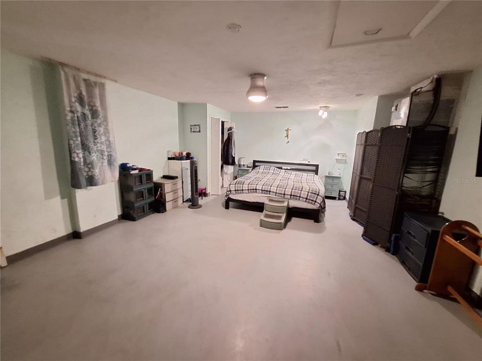 For Sale: $565,000 (4 beds, 3 baths, 2727 Square Feet)