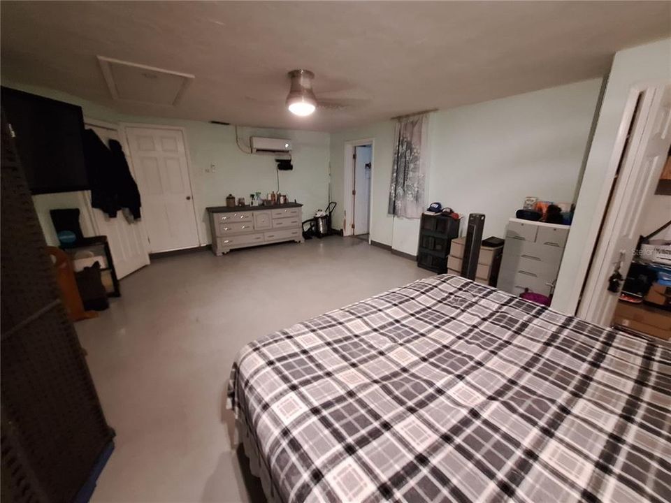 For Sale: $565,000 (4 beds, 3 baths, 2727 Square Feet)