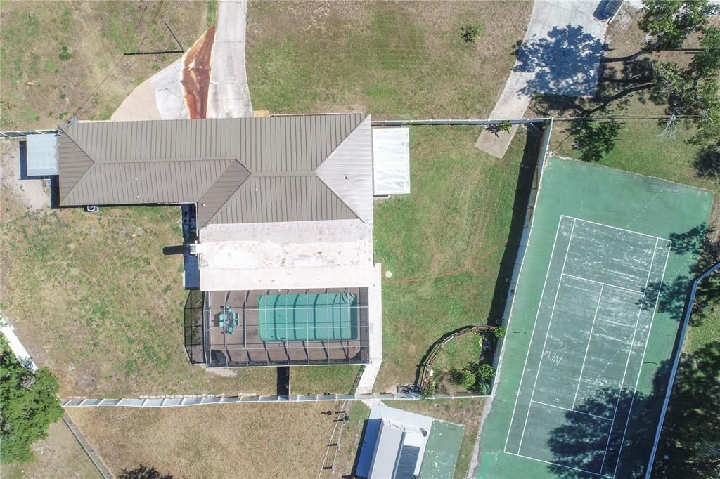 For Sale: $565,000 (4 beds, 3 baths, 2727 Square Feet)