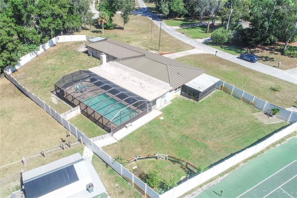 For Sale: $565,000 (4 beds, 3 baths, 2727 Square Feet)