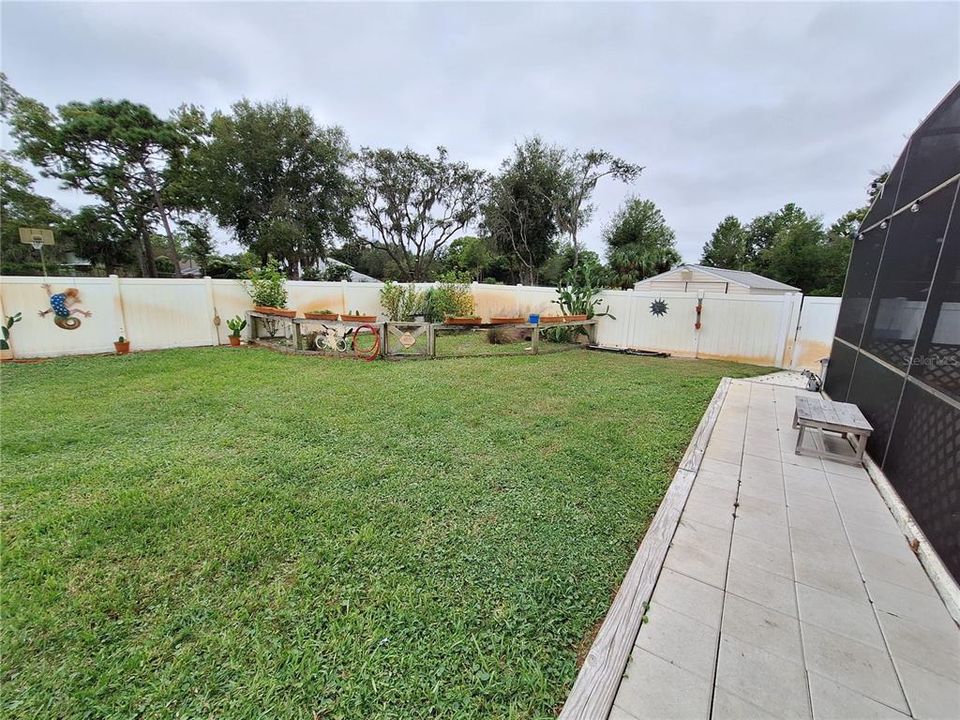 For Sale: $565,000 (4 beds, 3 baths, 2727 Square Feet)