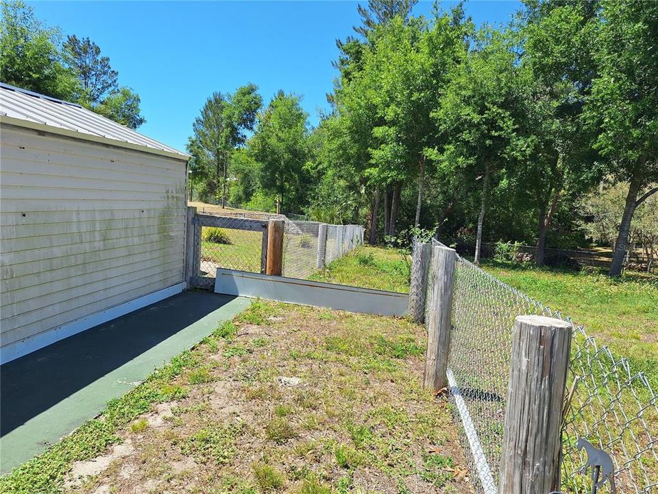 For Sale: $565,000 (4 beds, 3 baths, 2727 Square Feet)