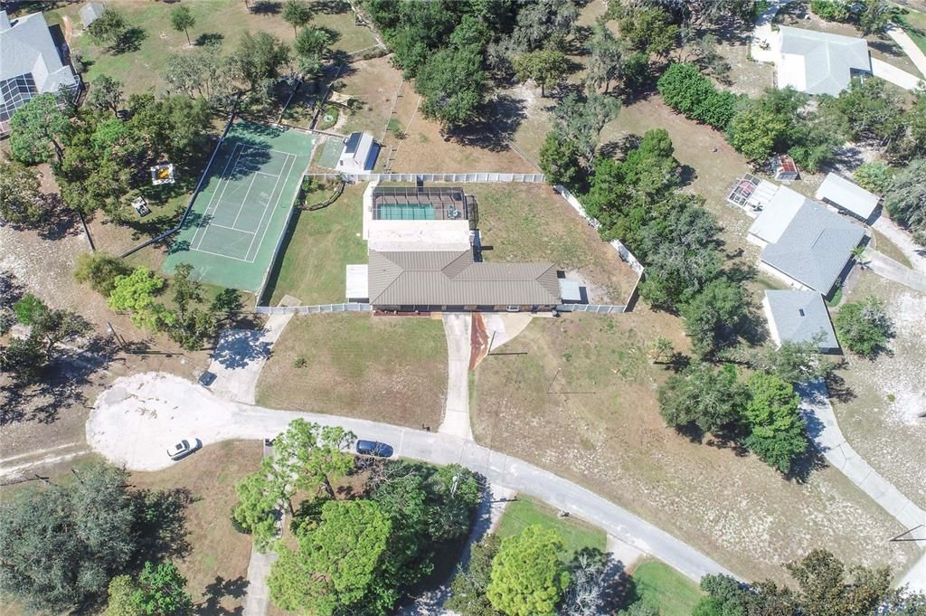 For Sale: $565,000 (4 beds, 3 baths, 2727 Square Feet)