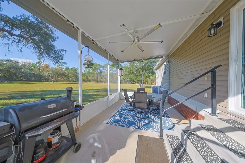 待售: $434,500 (4 贝兹, 2 浴室, 1904 平方英尺)