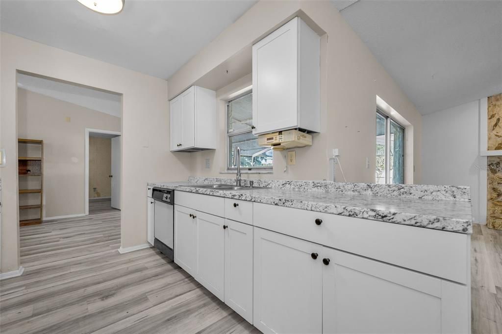 En Venta: $329,000 (3 camas, 2 baños, 1486 Pies cuadrados)