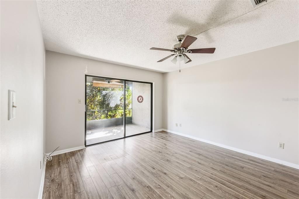 На продажу: $299,000 (3 спален, 3 ванн, 1793 Квадратных фут)