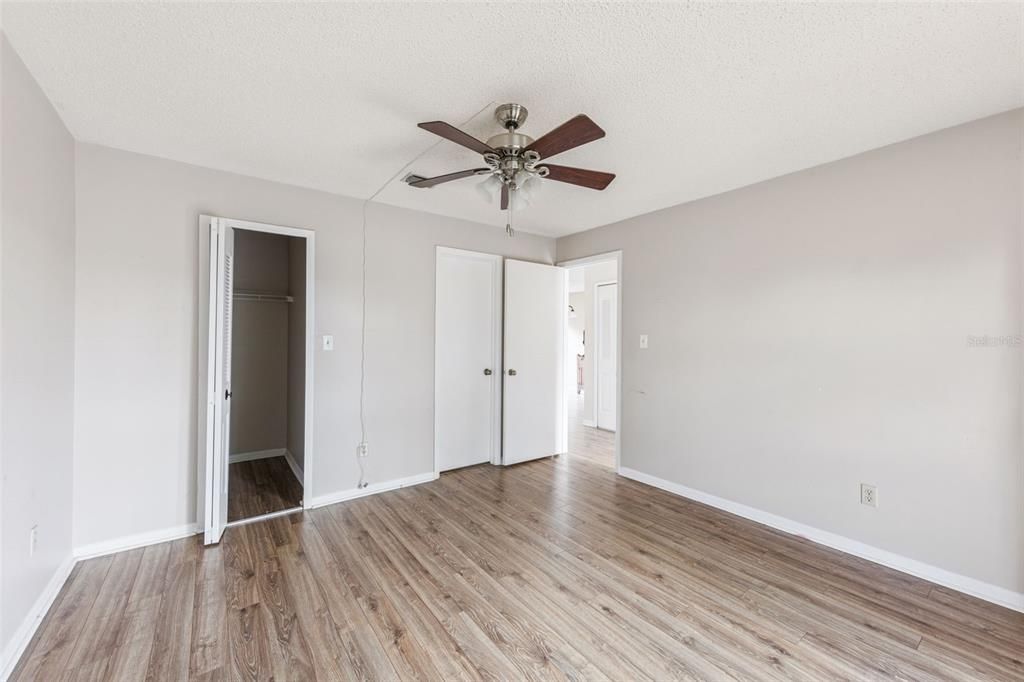 На продажу: $299,000 (3 спален, 3 ванн, 1793 Квадратных фут)