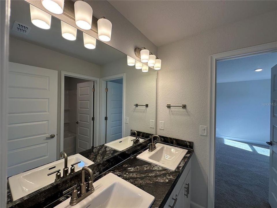 For Sale: $366,150 (5 beds, 3 baths, 2686 Square Feet)