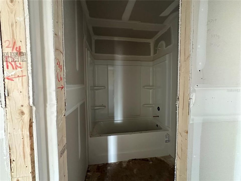 For Sale: $366,150 (5 beds, 3 baths, 2686 Square Feet)