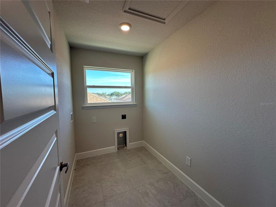 For Sale: $366,150 (5 beds, 3 baths, 2686 Square Feet)