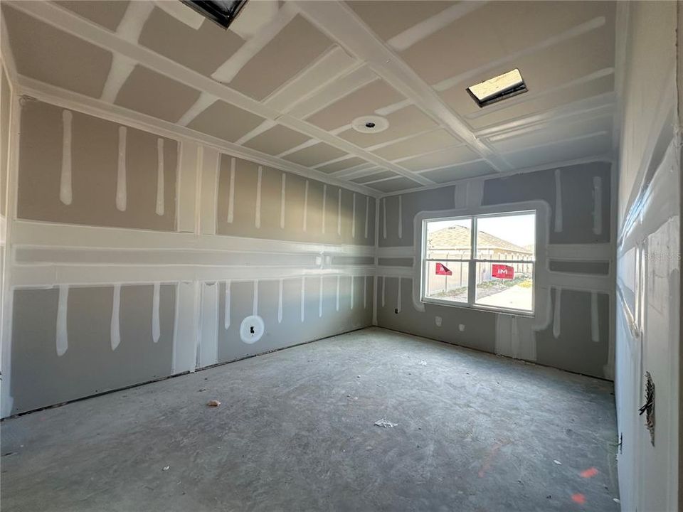 For Sale: $366,150 (5 beds, 3 baths, 2686 Square Feet)