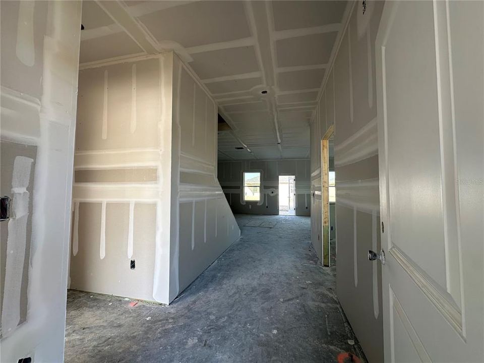 For Sale: $366,150 (5 beds, 3 baths, 2686 Square Feet)