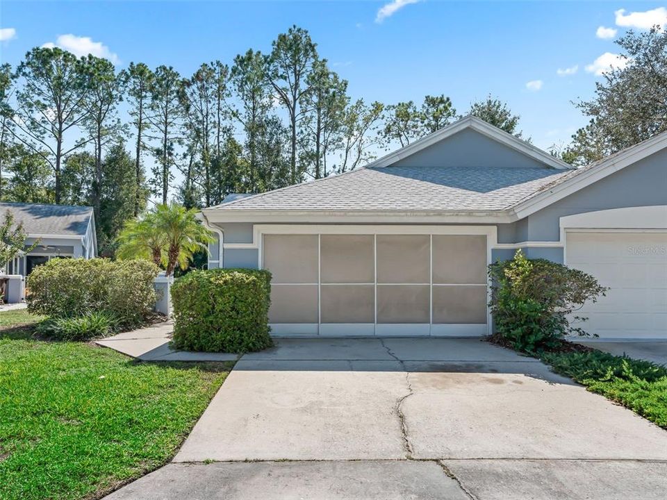 Active With Contract: $160,000 (2 beds, 2 baths, 1253 Square Feet)