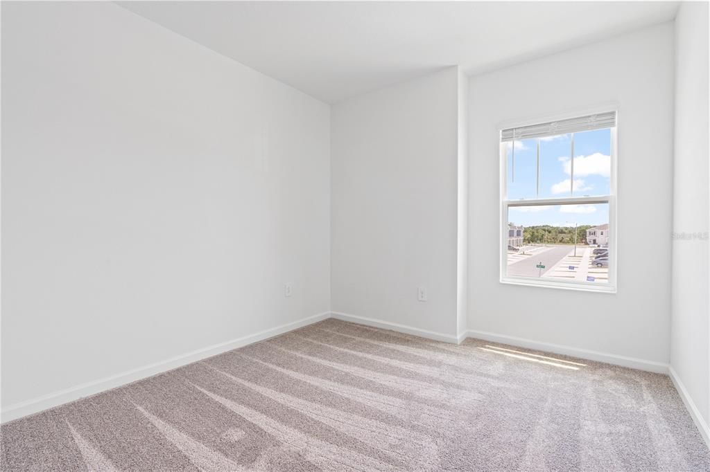 出租: $1,890 (3 贝兹, 2 浴室, 1738 平方英尺)