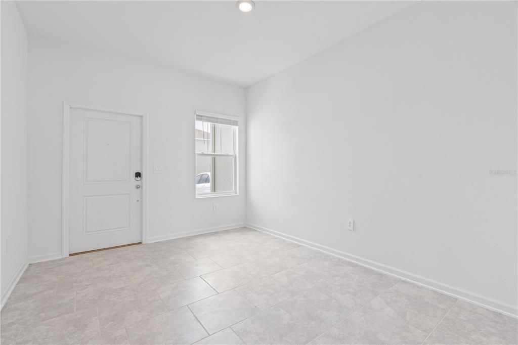 出租: $1,890 (3 贝兹, 2 浴室, 1738 平方英尺)