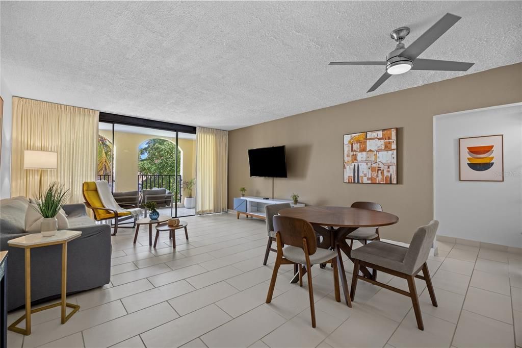 For Sale: $440,000 (2 beds, 2 baths, 1245 Square Feet)