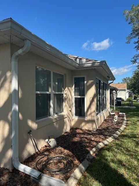 For Sale: $224,900 (2 beds, 2 baths, 1420 Square Feet)