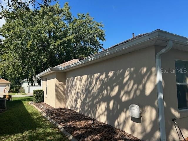 For Sale: $224,900 (2 beds, 2 baths, 1420 Square Feet)