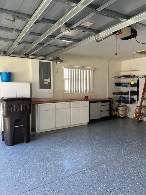 For Sale: $224,900 (2 beds, 2 baths, 1420 Square Feet)