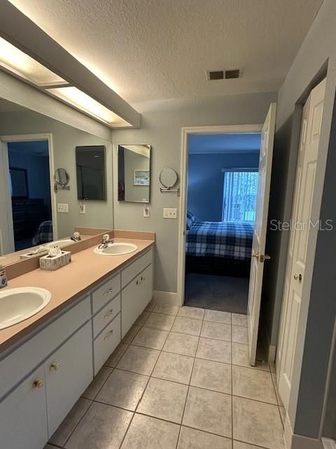 For Sale: $224,900 (2 beds, 2 baths, 1420 Square Feet)