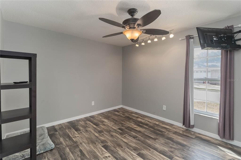 For Sale: $650,000 (4 beds, 2 baths, 2608 Square Feet)