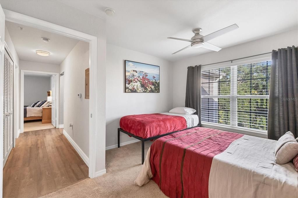 For Sale: $299,900 (3 beds, 2 baths, 1316 Square Feet)