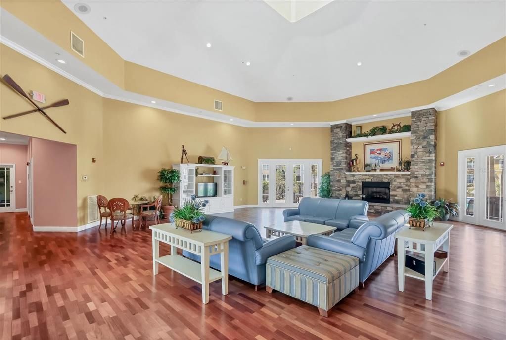 For Sale: $299,900 (3 beds, 2 baths, 1316 Square Feet)