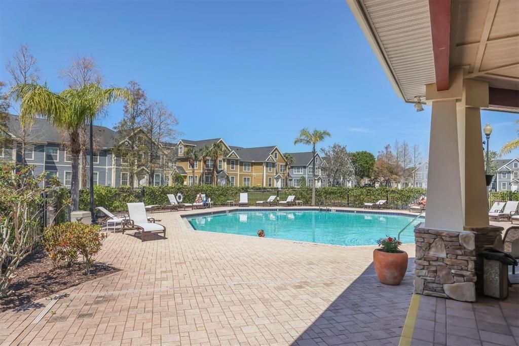 For Sale: $299,900 (3 beds, 2 baths, 1316 Square Feet)