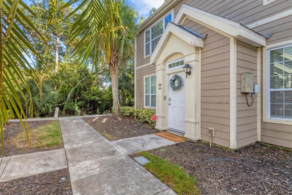 For Sale: $299,900 (3 beds, 2 baths, 1316 Square Feet)