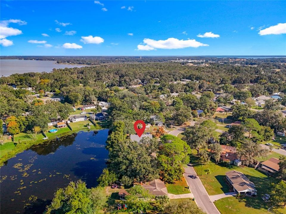 Active With Contract: $288,000 (3 beds, 2 baths, 1749 Square Feet)