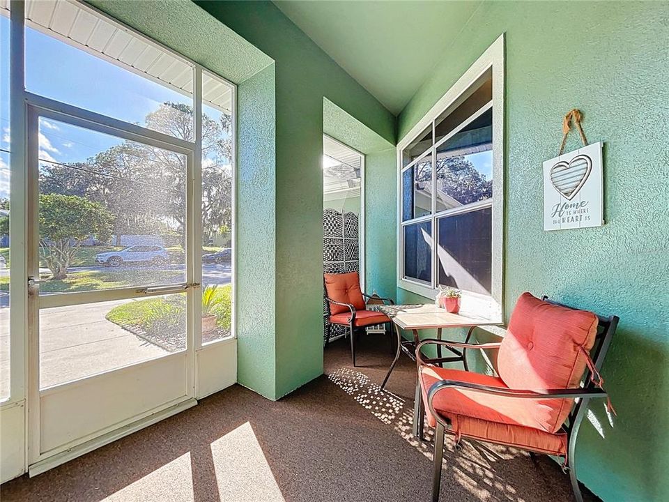 Active With Contract: $288,000 (3 beds, 2 baths, 1749 Square Feet)