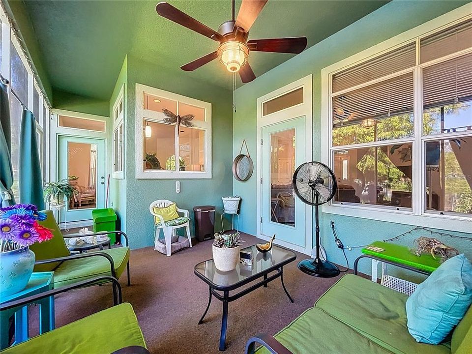 Active With Contract: $288,000 (3 beds, 2 baths, 1749 Square Feet)