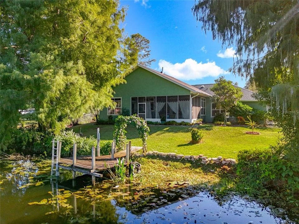 Active With Contract: $288,000 (3 beds, 2 baths, 1749 Square Feet)