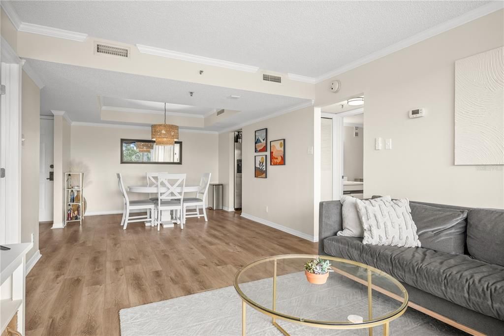 На продажу: $315,000 (2 спален, 2 ванн, 1032 Квадратных фут)