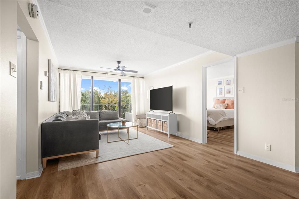 На продажу: $315,000 (2 спален, 2 ванн, 1032 Квадратных фут)