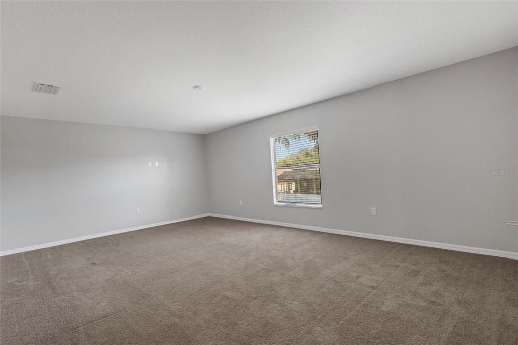 待售: $474,900 (4 贝兹, 2 浴室, 3083 平方英尺)