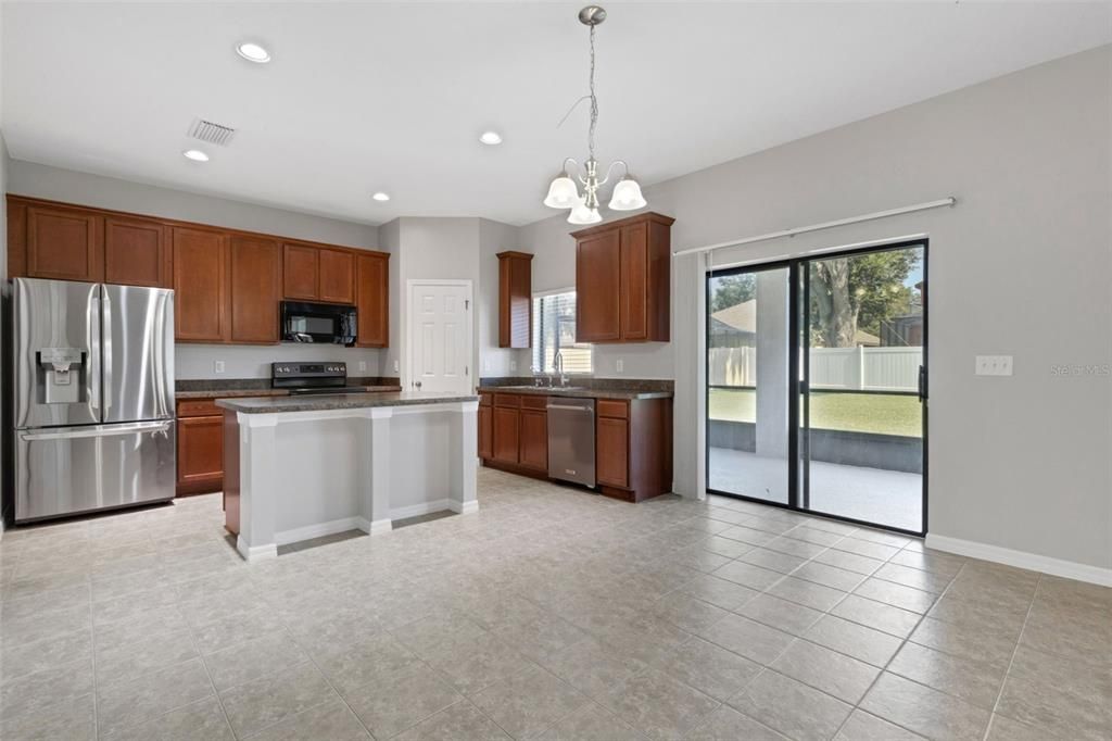 待售: $474,900 (4 贝兹, 2 浴室, 3083 平方英尺)