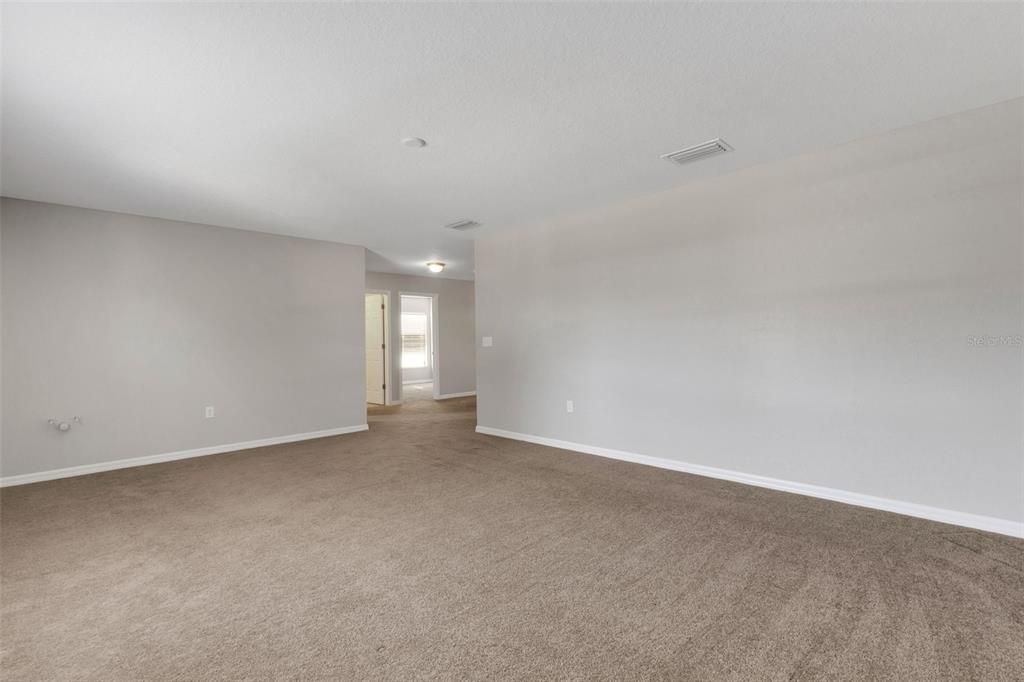 待售: $474,900 (4 贝兹, 2 浴室, 3083 平方英尺)