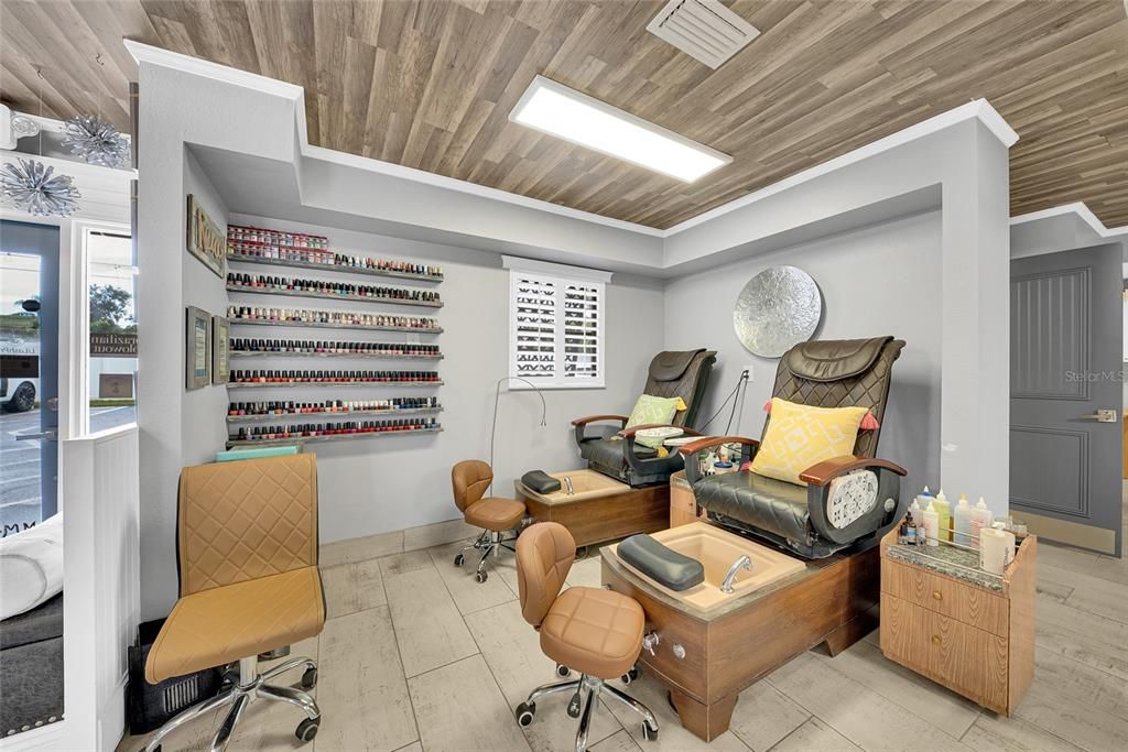 For Sale: $550,000 (0 beds, 0 baths, 1507 Square Feet)