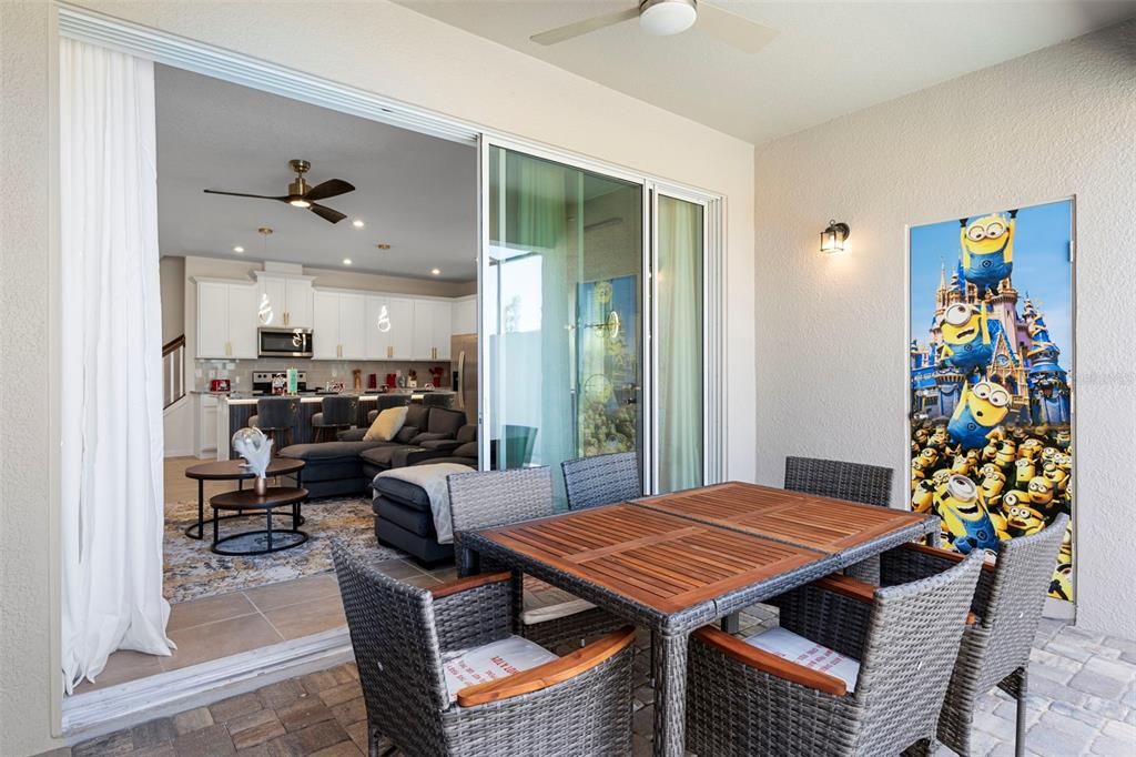 For Sale: $680,000 (6 beds, 4 baths, 2294 Square Feet)