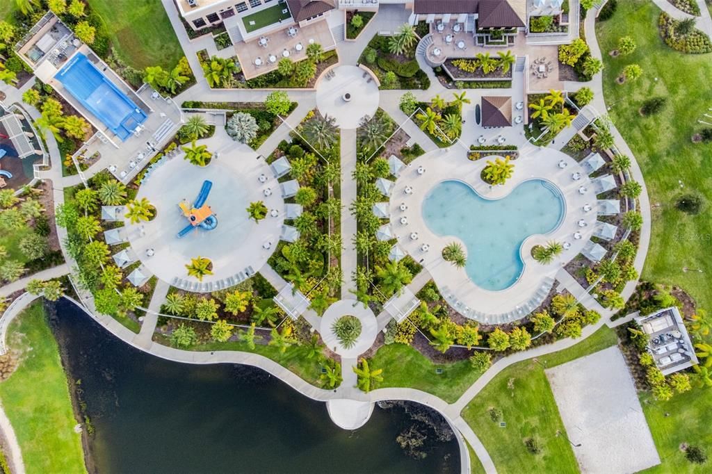 For Sale: $680,000 (6 beds, 4 baths, 2294 Square Feet)