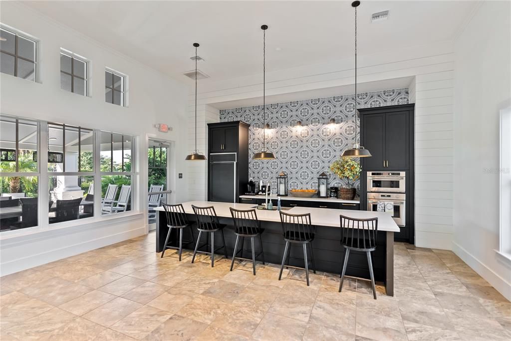 For Sale: $530,000 (3 beds, 2 baths, 1904 Square Feet)