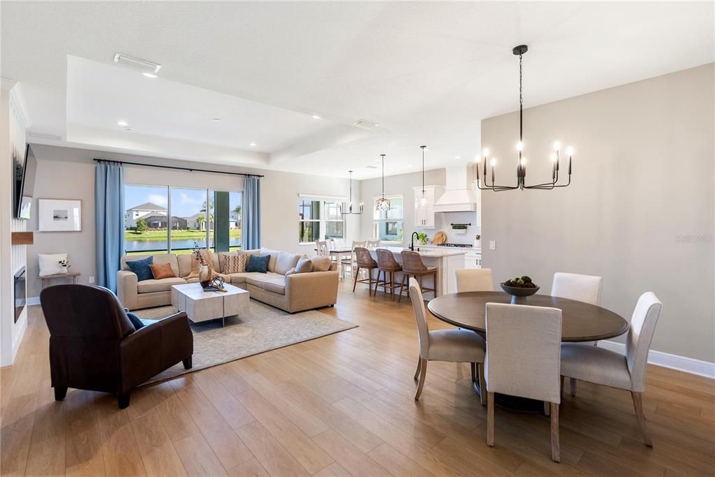 For Sale: $530,000 (3 beds, 2 baths, 1904 Square Feet)