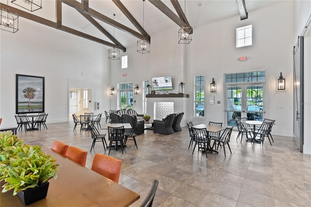 For Sale: $530,000 (3 beds, 2 baths, 1904 Square Feet)