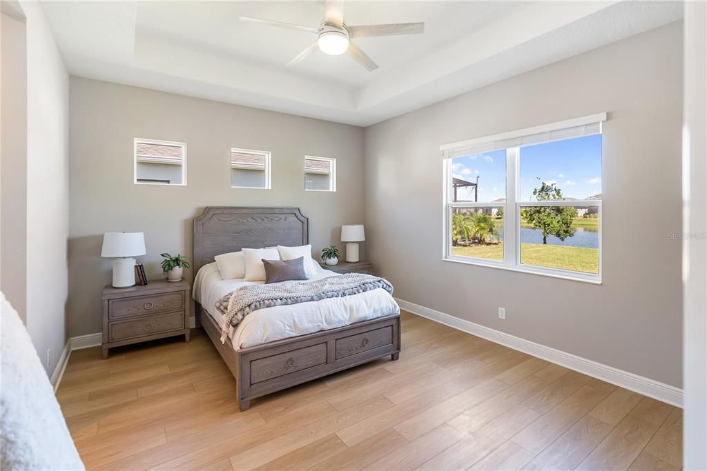 For Sale: $530,000 (3 beds, 2 baths, 1904 Square Feet)