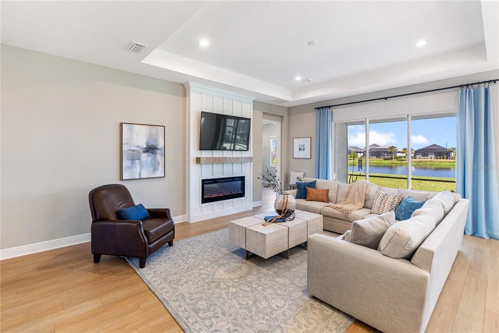 For Sale: $530,000 (3 beds, 2 baths, 1904 Square Feet)