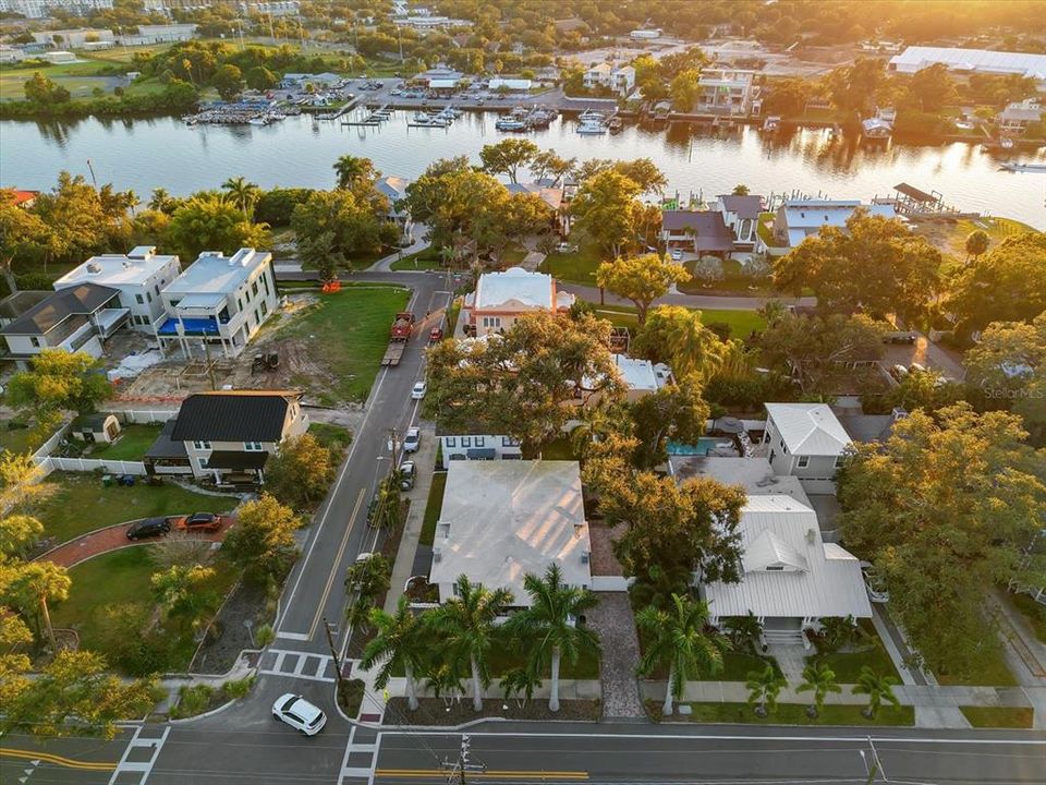 For Sale: $1,750,000 (6 beds, 4 baths, 3564 Square Feet)