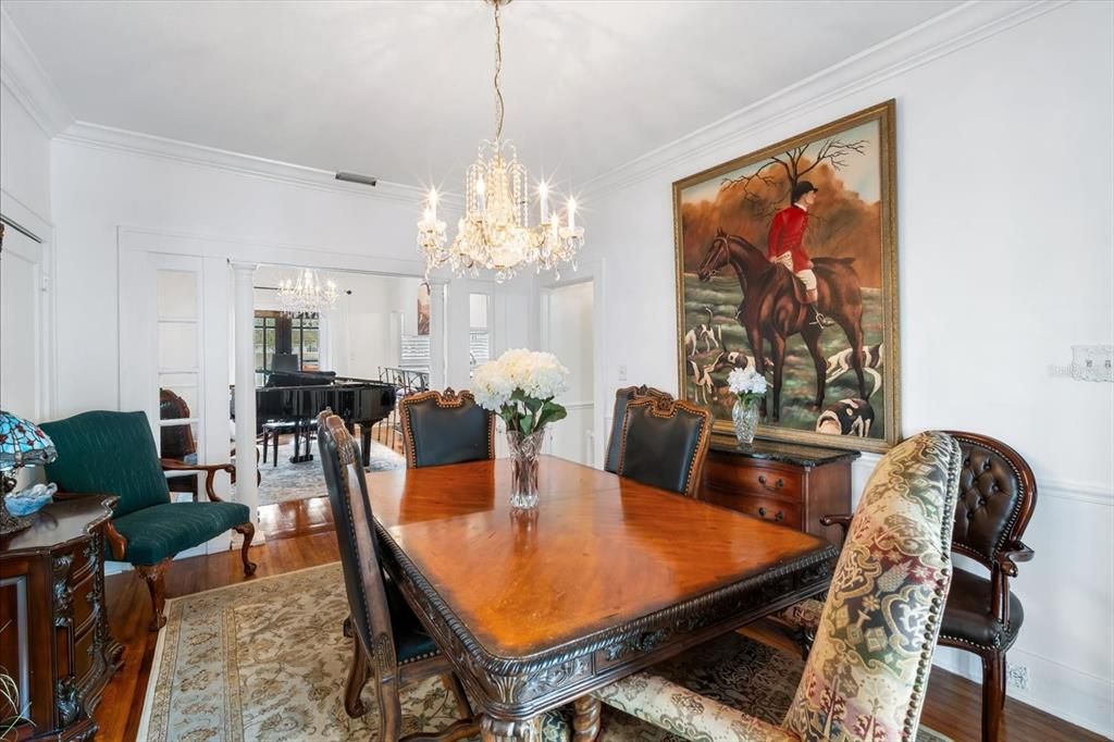 For Sale: $1,750,000 (6 beds, 4 baths, 3564 Square Feet)