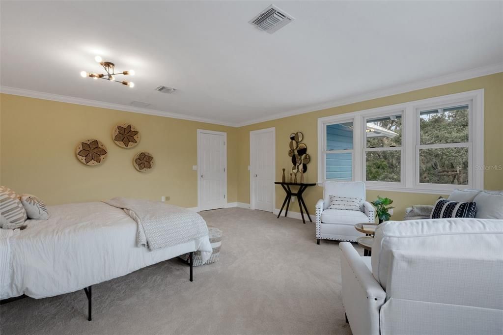 For Sale: $3,750,000 (3 beds, 3 baths, 3794 Square Feet)